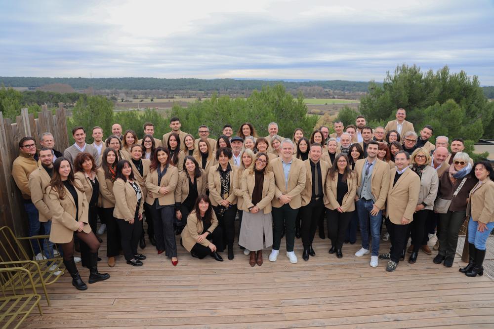 l'équipe de l'agence Petite Camargue