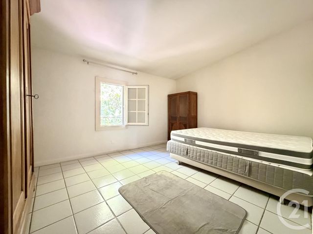Appartement à vendre - 4 pièces - 102.14 m2 - VAUVERT - 30 - LANGUEDOC-ROUSSILLON - Century 21 Petite Camargue