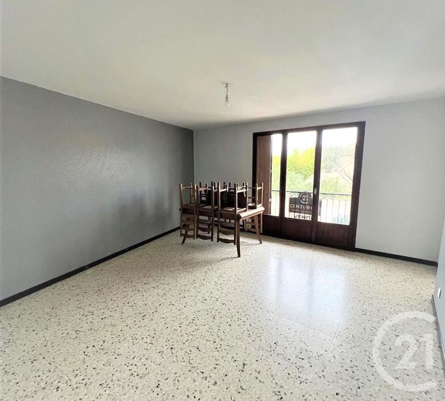 appartement à vendre - 4 pièces - 78.05 m2 - AIMARGUES - 30 - LANGUEDOC-ROUSSILLON - Century 21 Petite Camargue