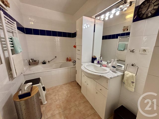 maison à vendre - 4 pièces - 99.56 m2 - ST GILLES - 30 - LANGUEDOC-ROUSSILLON - Century 21 Petite Camargue