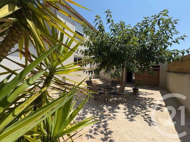 maison à vendre - 6 pièces - 169.08 m2 - ST GILLES - 30 - LANGUEDOC-ROUSSILLON - Century 21 Petite Camargue