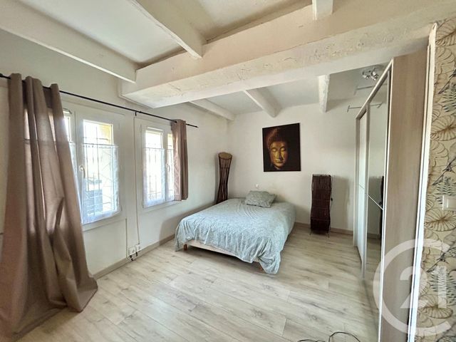 Appartement F4 à vendre - 4 pièces - 108.89 m2 - AIMARGUES - 30 - LANGUEDOC-ROUSSILLON - Century 21 Petite Camargue