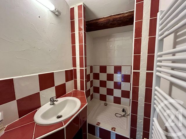 Appartement F4 à vendre - 4 pièces - 108.89 m2 - AIMARGUES - 30 - LANGUEDOC-ROUSSILLON - Century 21 Petite Camargue