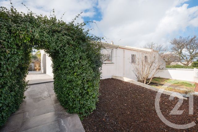 maison à vendre - 6 pièces - 129.03 m2 - BEAUVOISIN - 30 - LANGUEDOC-ROUSSILLON - Century 21 Petite Camargue