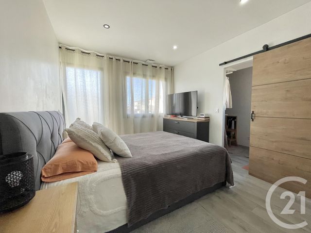 maison à vendre - 6 pièces - 146.29 m2 - VAUVERT - 30 - LANGUEDOC-ROUSSILLON - Century 21 Petite Camargue