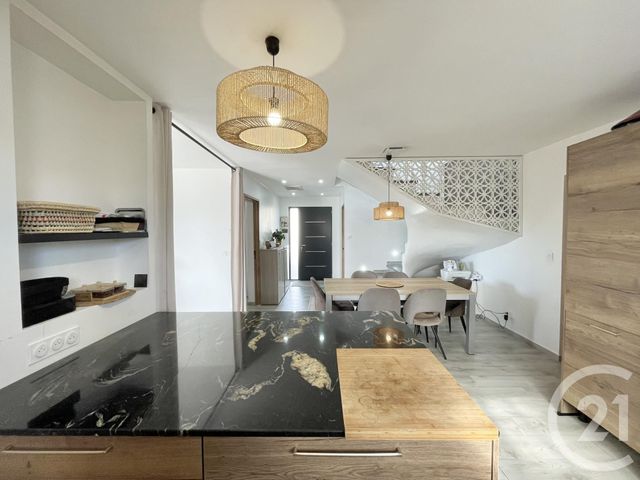 maison à vendre - 6 pièces - 146.29 m2 - VAUVERT - 30 - LANGUEDOC-ROUSSILLON - Century 21 Petite Camargue