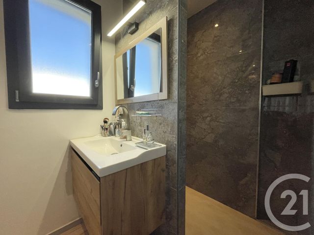 maison à vendre - 6 pièces - 146.29 m2 - VAUVERT - 30 - LANGUEDOC-ROUSSILLON - Century 21 Petite Camargue