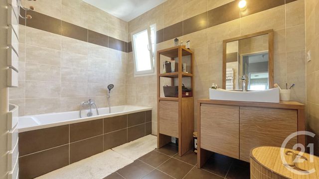 maison à vendre - 5 pièces - 119.36 m2 - BEAUVOISIN - 30 - LANGUEDOC-ROUSSILLON - Century 21 Petite Camargue