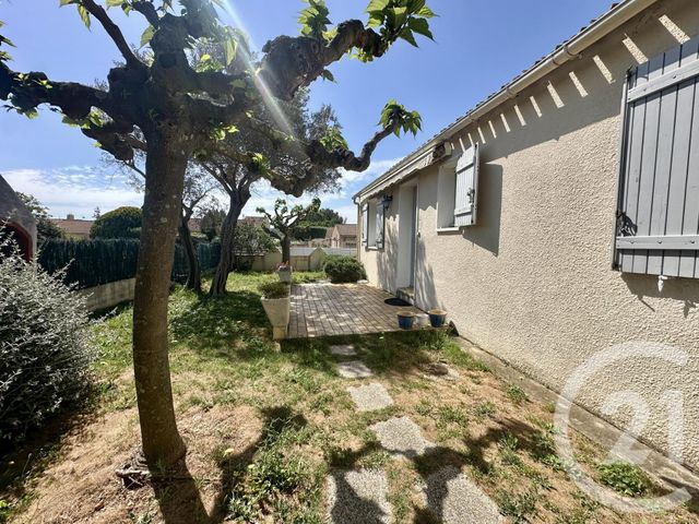 maison à vendre - 4 pièces - 88.72 m2 - ST GILLES - 30 - LANGUEDOC-ROUSSILLON - Century 21 Petite Camargue