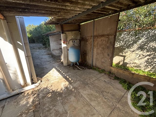 maison à vendre - 5 pièces - 134.0 m2 - VAUVERT - 30 - LANGUEDOC-ROUSSILLON - Century 21 Petite Camargue